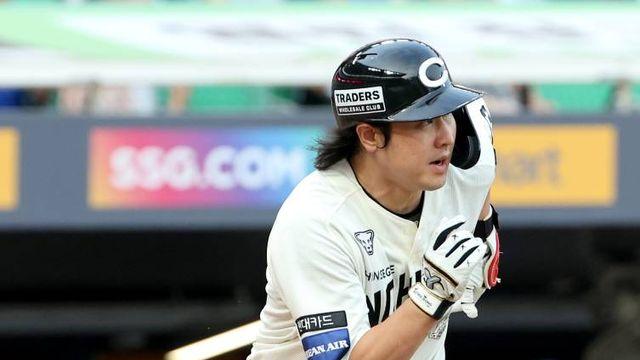 1회 교체된 SSG 최정, 검진 결과 담 소견…