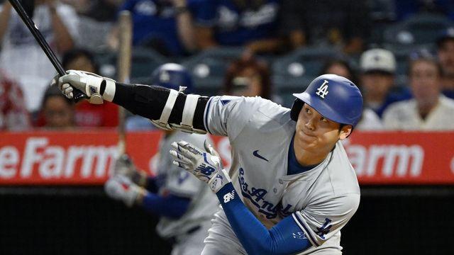 '길어진 홈런 침묵' 오타니, '최초 50-50' 전선 차질?