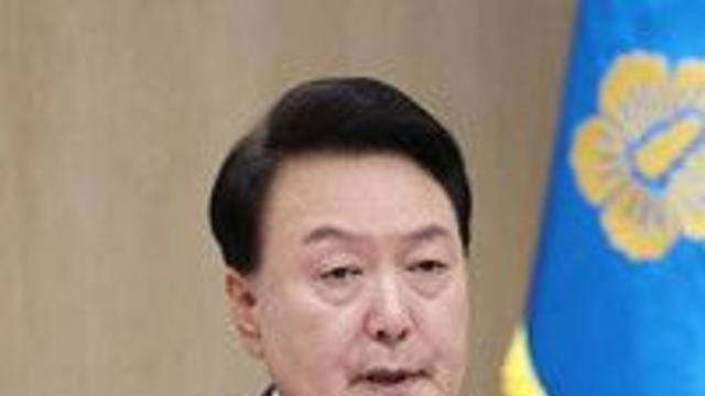 尹, 기초생활수급자에 생계급여 조기 지급 지시