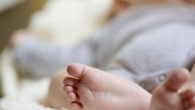 엄마 외출한 사이 4개월 아이 ‘뇌손상’…범인은 아빠?
