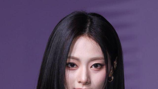 쯔위 “선미 선배님 무대 보며 솔로 데뷔 열정 키웠다”