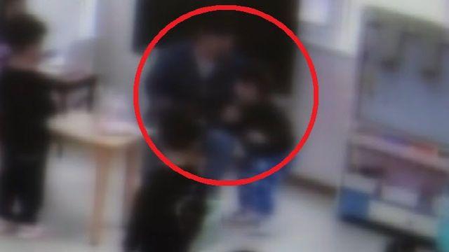 6살 아이 목 조르고 명치를 ‘퍽’…CCTV에 찍힌 학대 현장