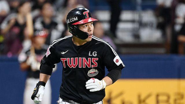 '2군서 2안타+수비 소화' 문성주, 1군 복귀 초읽기…염경엽 감독 