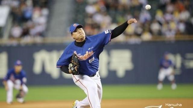 한화 류현진, 13년만에 LG전 승리…KIA 매직넘버 9·kt 4위 도약(종합)