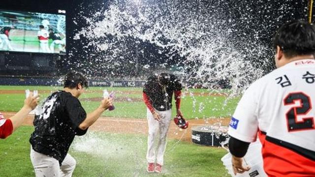 KIA, 정규시즌 우승 매직넘버 '7'…두산은 kt 꺾고 4위 탈환(종합)