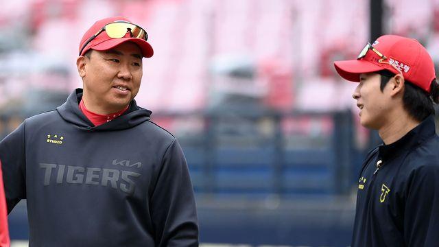 KS 직행 향해 한 걸음 더! '3연승' 이범호 감독 