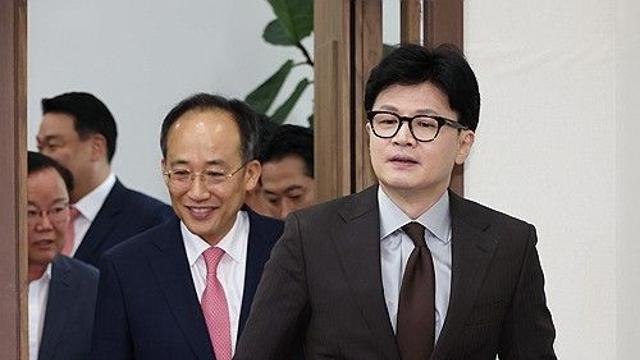 與, 의료계 협의체 참여설득 진력…경질론·의제범위엔 온도차(종합)
