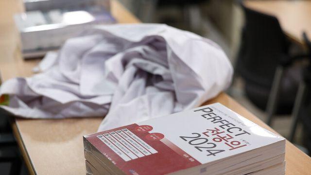 수술 밀린 암 환자 1만명인데···갈 길 ‘막막’ 의정협의체