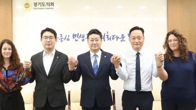 경기도의회 김진경 의장-문승호 의원, 해외입양인 등과 소통의 시간 입양인 ‘뿌리 찾기’ 위한 제도 개선에 ‘한 목소리’
