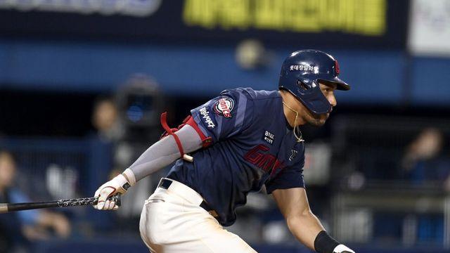 레이예스, 연장에 터진 역전타