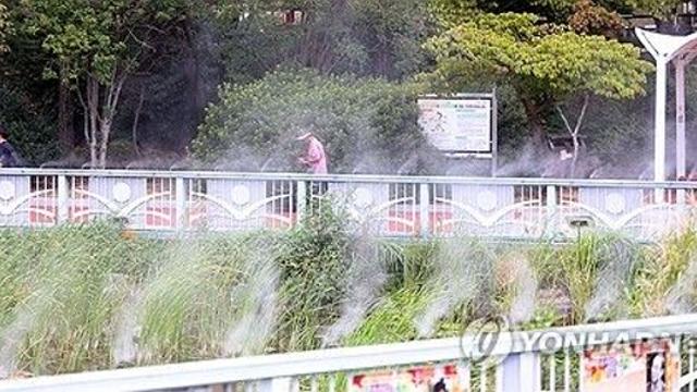 [내일날씨] 서울 35도·대전 34도 늦더위 계속…곳곳 소나기