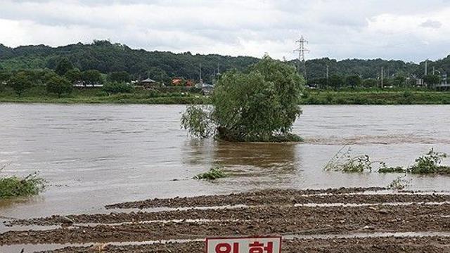 북한, 황강댐 방류한 듯…임진강 필승교 수위 1ｍ로 상승
