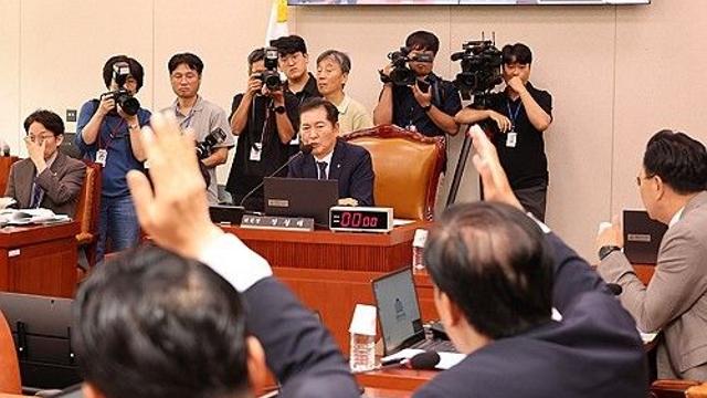 野, 김여사·채상병특검법 법사위 단독의결…與 반발퇴장(종합)
