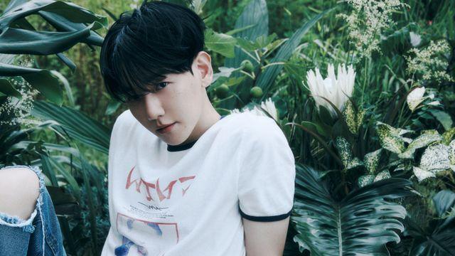 백현, 美친 솔로 파워…3연속 밀리언셀러