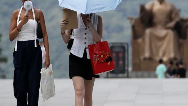 연휴에는 시원하게 놀고 싶었는데… 청천벽력 같은 올 추석 날씨 예보