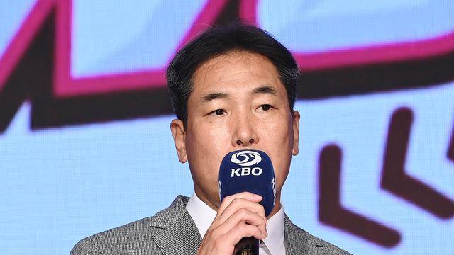 1~3R 지명권만 6장, 드래프트 '큰손' 키움…내야수·투수 유망주 싹쓸이 이유 있었다 [드래프트 현장]