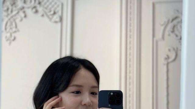 장예원, 거울 속 비춰진 그녀의 고급스러운 일상
