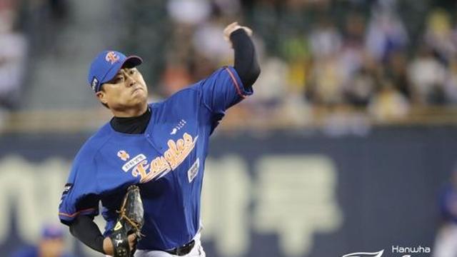 류현진, 13년 만에 KBO리그 10승 달성…한화, 5연패 탈출(종합)