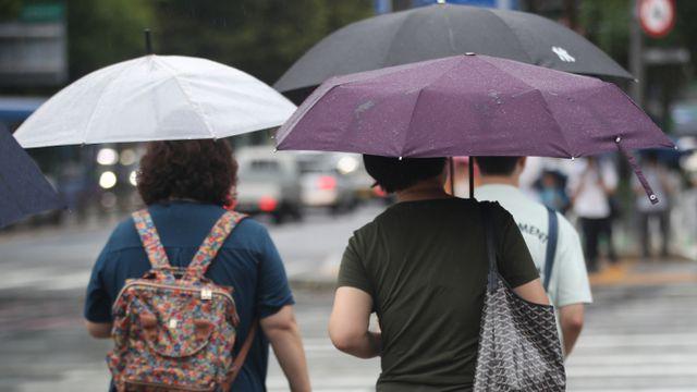 [오늘 날씨]추석 연휴 첫날, 전국 구름 많고 곳곳 가을비