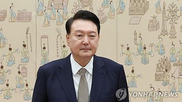 尹지지율 20%·국민의힘 28%…정부 출범 이후 동반 최저치[한국갤럽]