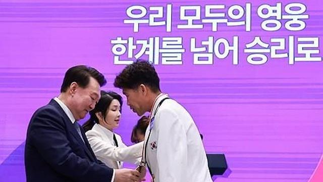 윤 대통령, 파리패럴림픽 선수단과 오찬…