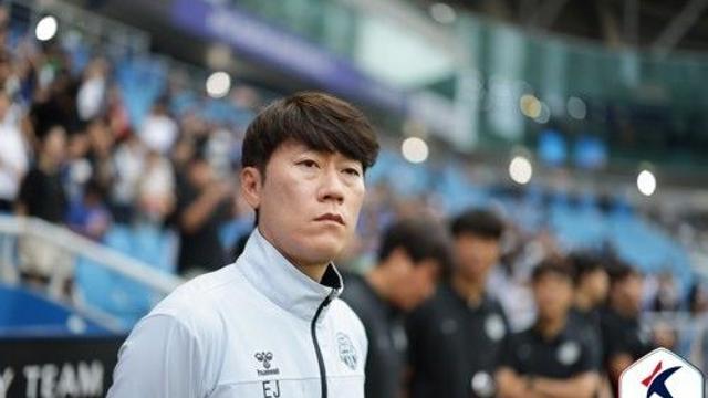 손준호 악재에 휘청…수원FC 김은중 감독 