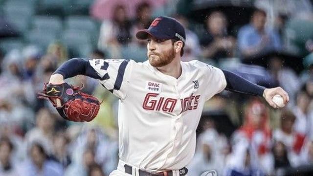 반즈, 6이닝 2실점 호투…롯데, 한화 꺾고 하루 만에 7위 복귀