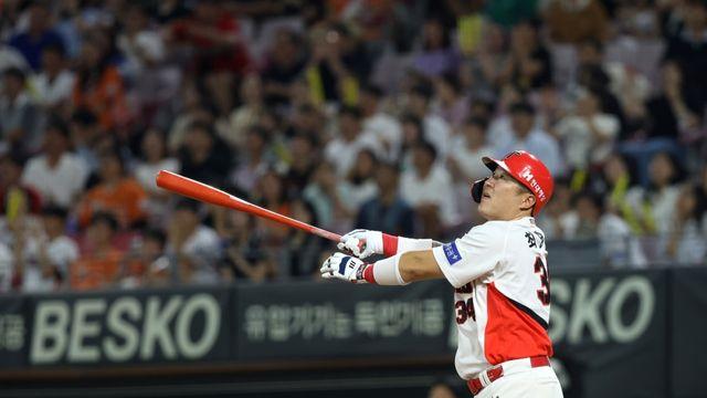 최형우 9회말 2타점 끝내기 역전 결승타! KIA 짜릿한 뒤집기 드라마…키움 3-2 제압하고 6연승 질주+매직넘버 '3' [광주:스코어]