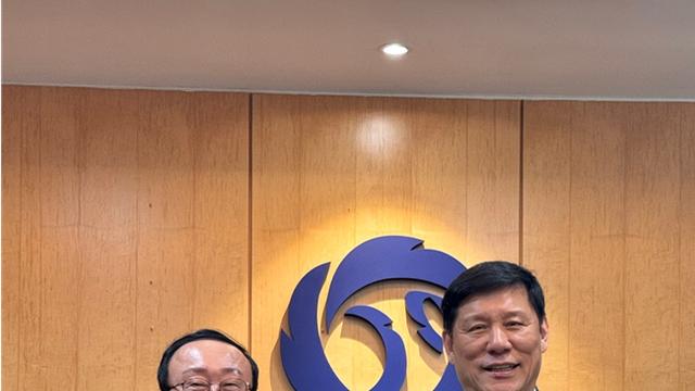 김덕현 연천군수·김인식 연천 미라클 감독, 허구연 KBO 총재에 감사 표시