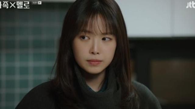 '가족X멜로' 손나은, 정웅인 멱살 잡은 父 지진희에 반전 고백 