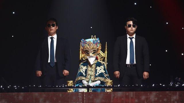 안성기와 호흡한 복면 가수 등장 ‘눈길’ (복면가왕)