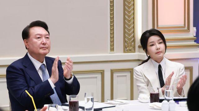 불붙은 '추석밥상' 쟁탈전, 상대 사법리스크 노린 '딜교'?