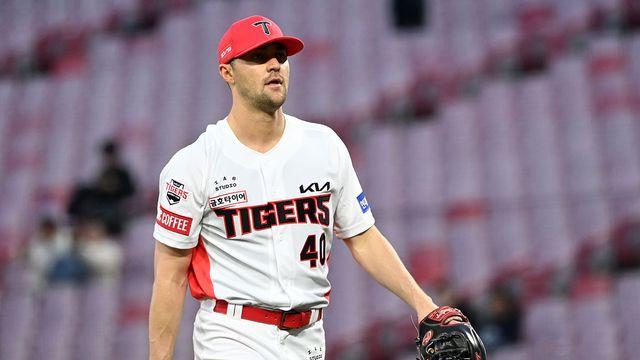 '놀라운 회복 속도' 네일의 의지…KIA 서두르지 않는다 