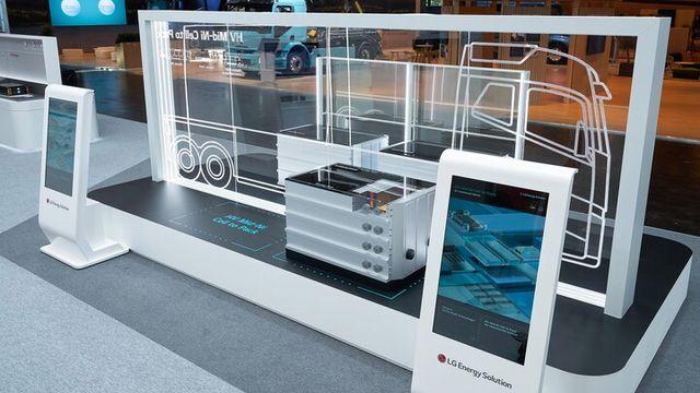 LG엔솔, 세계 최대 상용차 전시회서 ‘파우치형 고전압 미드니켈 CTP’ 최초 공개