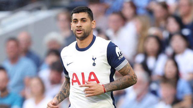 '전용기 안 보내줬다' 토트넘 비판 SNS 리트윗 로메로...전담 기자 맹비난 