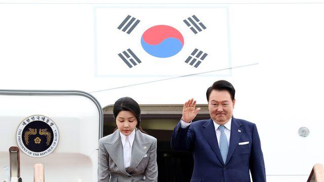 윤석열 대통령, 체코 공식 방문차 출국