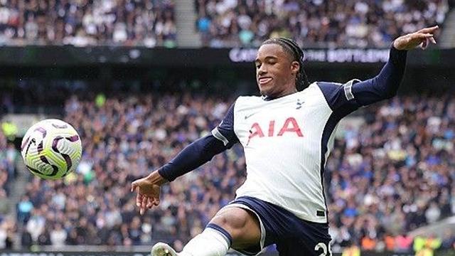 충격의 토트넘! 530억 FW, 손흥민 대신 출전했는데 '악!'…영입 1달 만에 OUT 위기