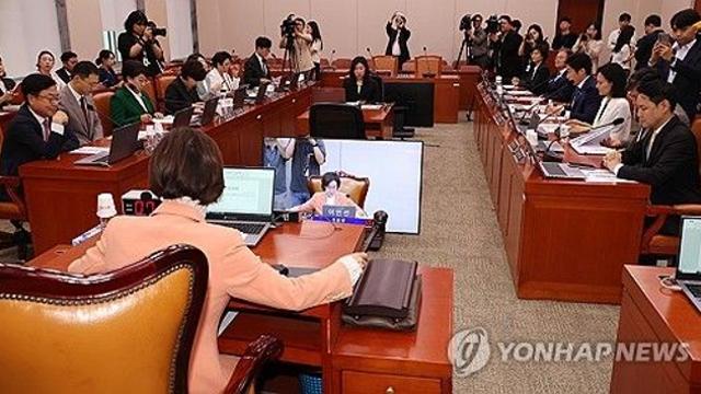 아동청소년 딥페이크 처벌 강화…협박 징역 3년·강요 5년 이상(종합)