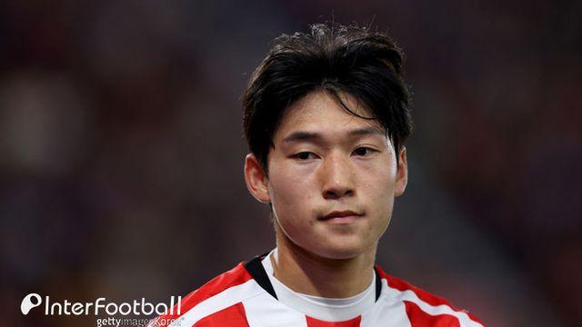 [챔피언십 리뷰] '배준호 시즌 첫 어시시트!+풀타임' 스토크, 후반에만 3골 내리 실점...홈에서 1-3 역전패