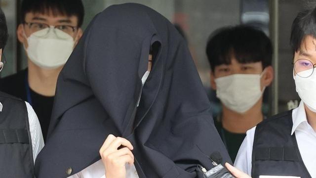 '의료계 블랙리스트' 작성한 사직 전공의 구속