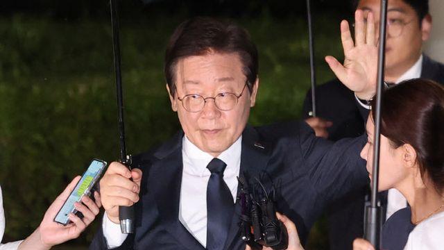 이재명 재판에 아이유, '옛 사랑', 도라에몽이 왜?