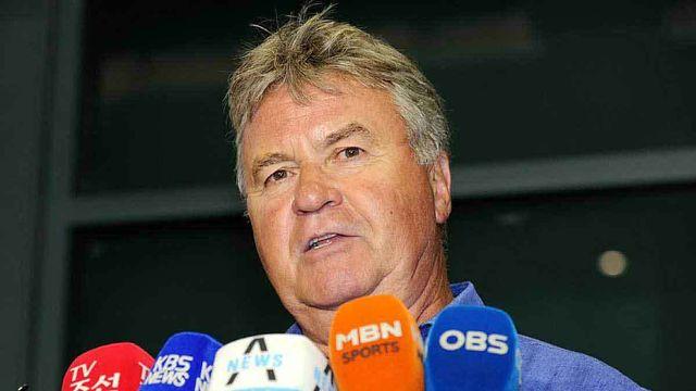 한국 차기 사령탑 추천한 히딩크, 난감한 소식 전해졌다 (+이유)