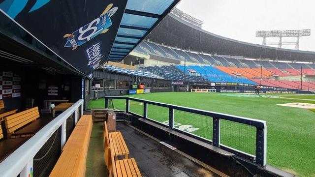 '신인 드래프트 1R 1번' 야구선수 전격 방출 (+실명)