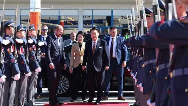 윤 대통령, 체코 순방 마치고 귀국길