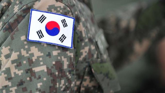 일선 군인들, 사채 빌리면서 '이걸' 담보로 넘겼다... 믿기 힘든 일이 벌어졌다