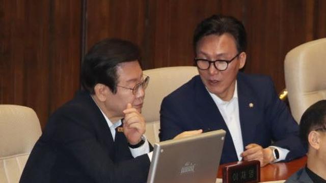 `역겹다·허위무사·상한물`…김민석과 새미래·조국당 거친 말싸움