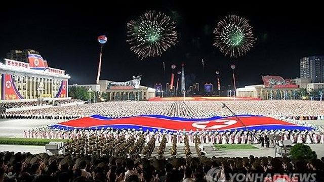 北으로 졸업여행 온 日조선대 학생들…평양냉면·대동강맥주 즐겨