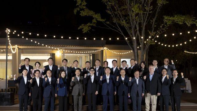尹 대통령, 국민의힘 지도부 초청 만찬, 화합과 격려의 자리