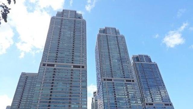 타워팰리스 지하 3층에 주차된 승용차서 화재…11분 만에 꺼져