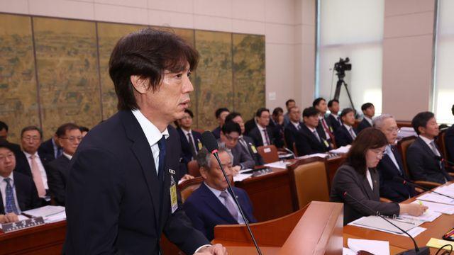 홍명보 “공분 일으킨 점 죄송, 다만 불공정·특혜라고 생각한 적 없다”